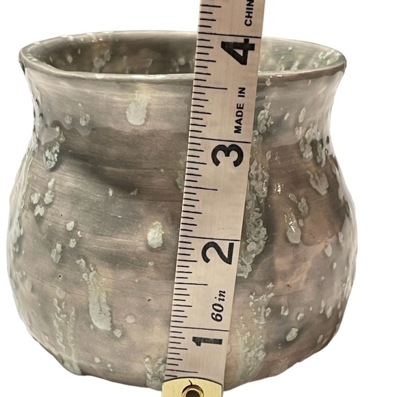 Handcrafted Pottery Vase - Picture 6 of 8